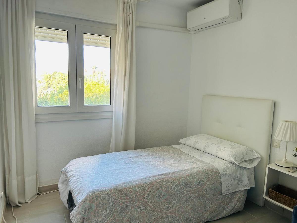 Malagueta Beach Premium Малага Екстер'єр фото